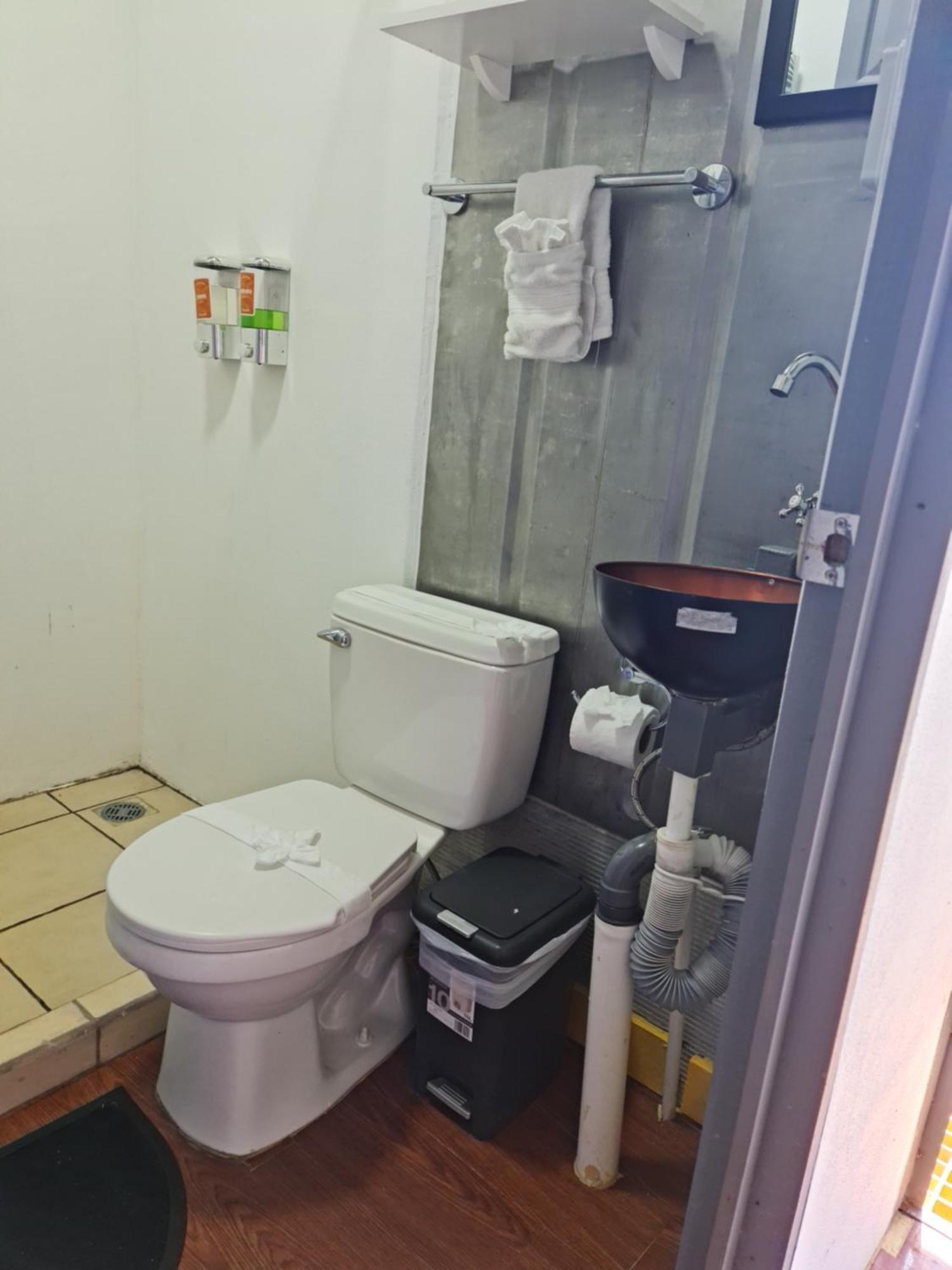 Pupa House - Capsule Hotel - Adults Only Tamarindo Ngoại thất bức ảnh